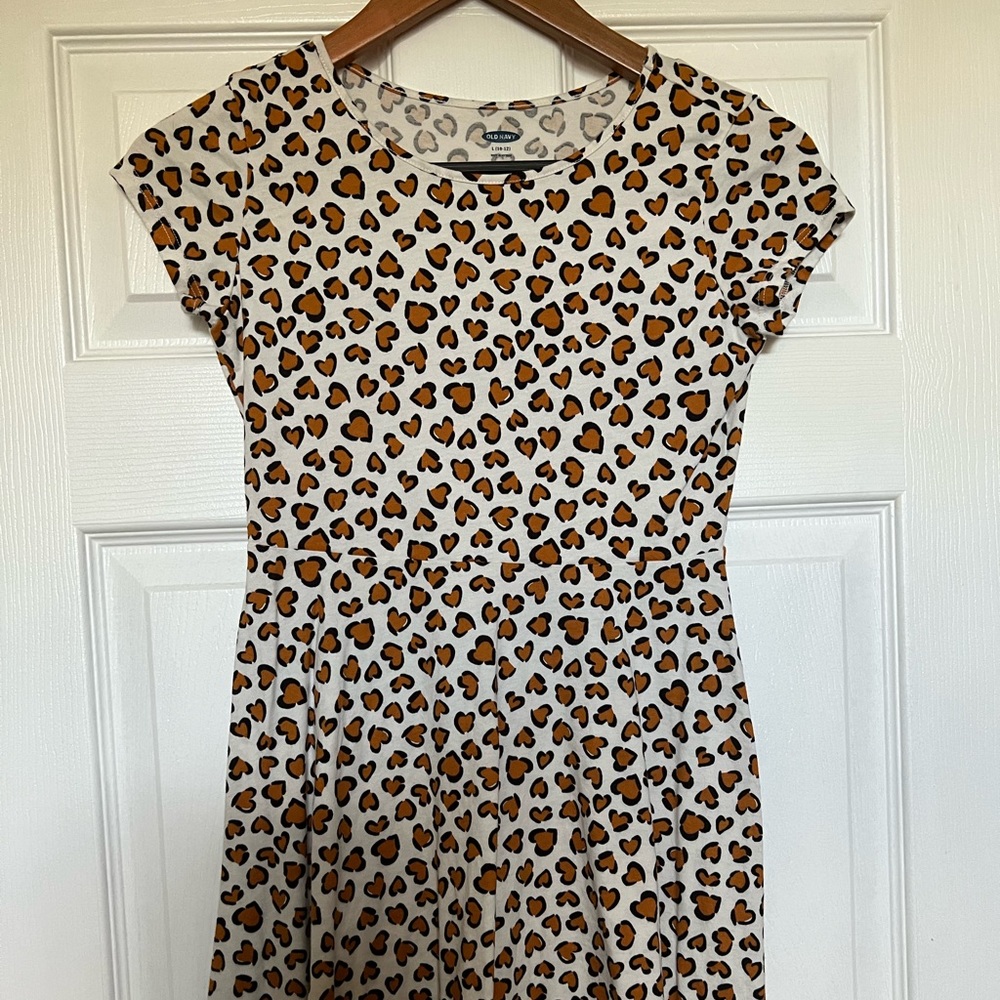 Old Navy Girl’s Cheetah Heart Teeshirt Dress